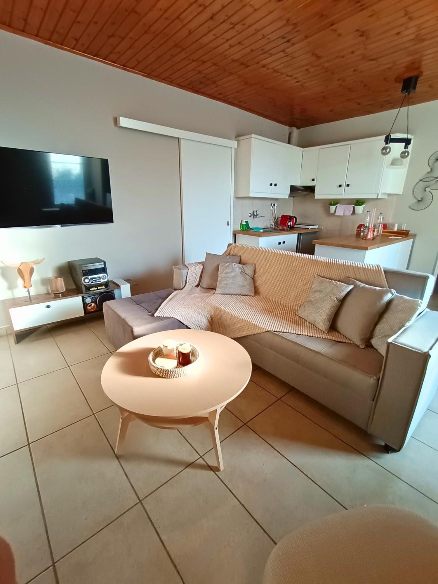 Nafplio Cottage-Grandma'S Yard Asini  ภายนอก รูปภาพ