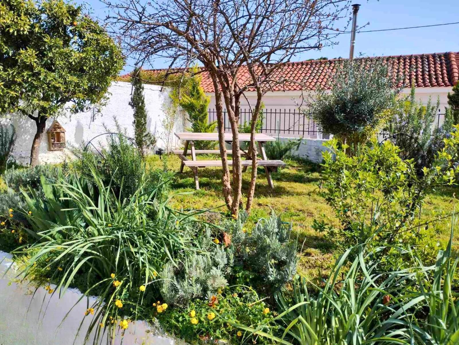 Nafplio Cottage-Grandma'S Yard Asini  ภายนอก รูปภาพ